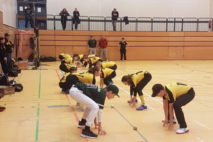 Baseball Auswahltrainer Clemens Cichocki war zu Gast in Hilden